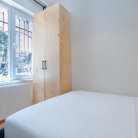 Comfortable Flat In The Heart Of Beyoglu *